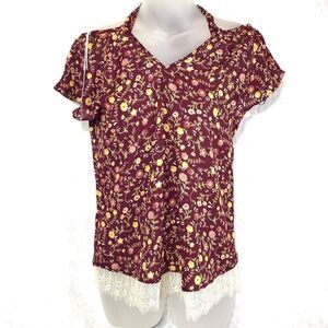 Lauren Conrad Women's Floral Pattern Lace Hem Pleat Neck Top Size XS NWT NEW col